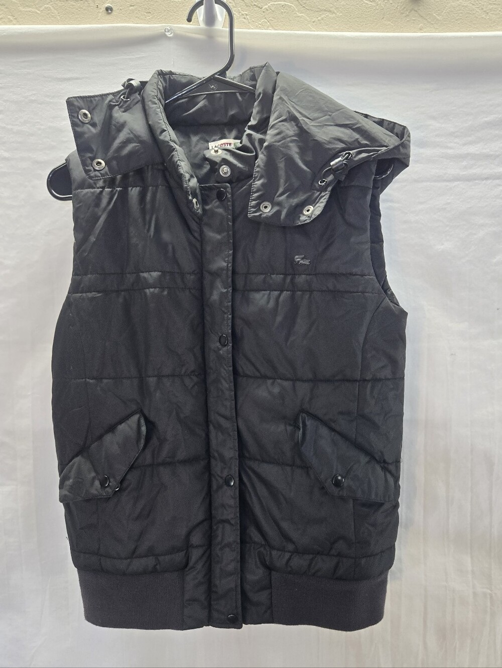 Lacoste Women's 40 Black Down Quilted Puffer Snap Front Vest